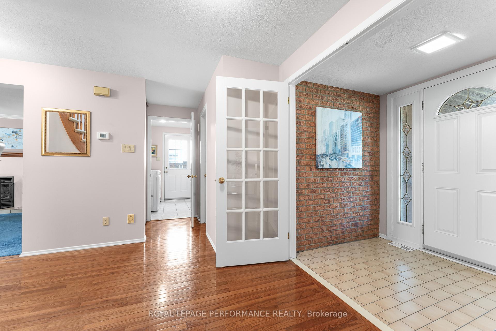 Photo 17 of 1848 Thistleleaf Crescent, Ottawa, Chapel Hill — HOMEH
