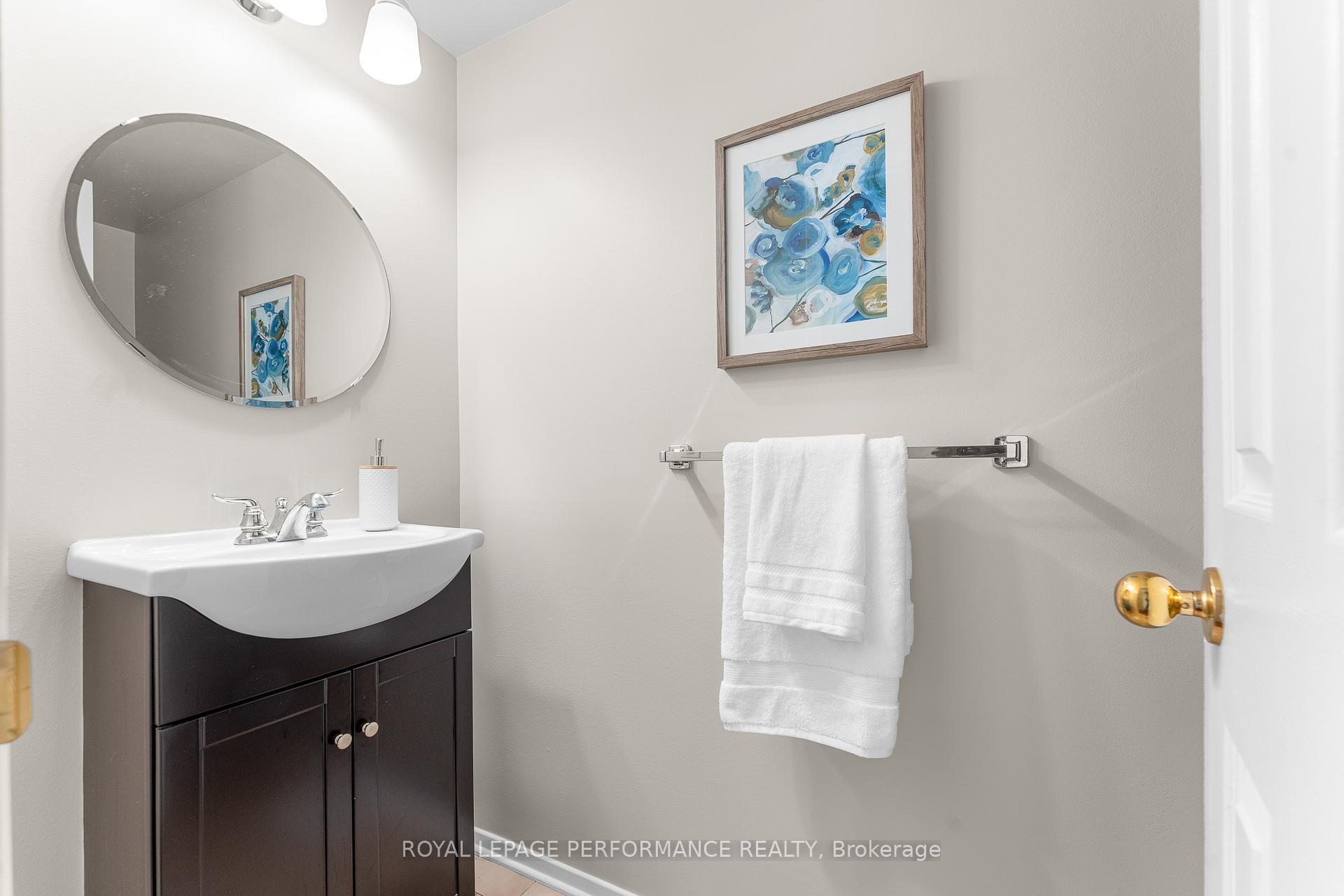 Photo 18 of 1848 Thistleleaf Crescent, Ottawa, Chapel Hill — HOMEH