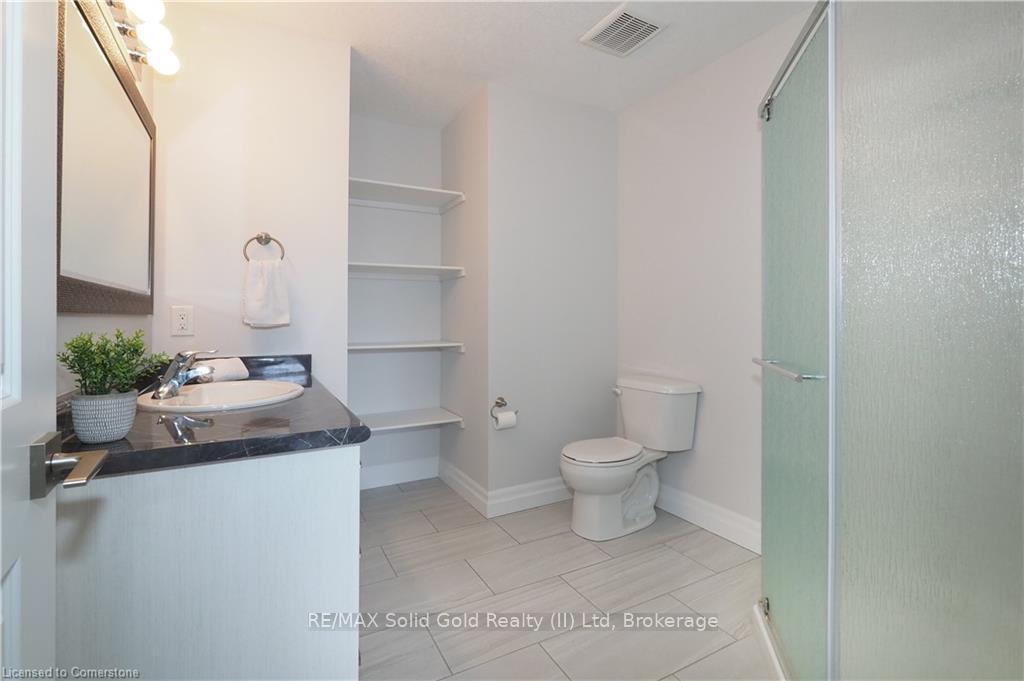 Photo 24 of 810 Davidson Avenue S, North Perth, Listowel — HOMEH