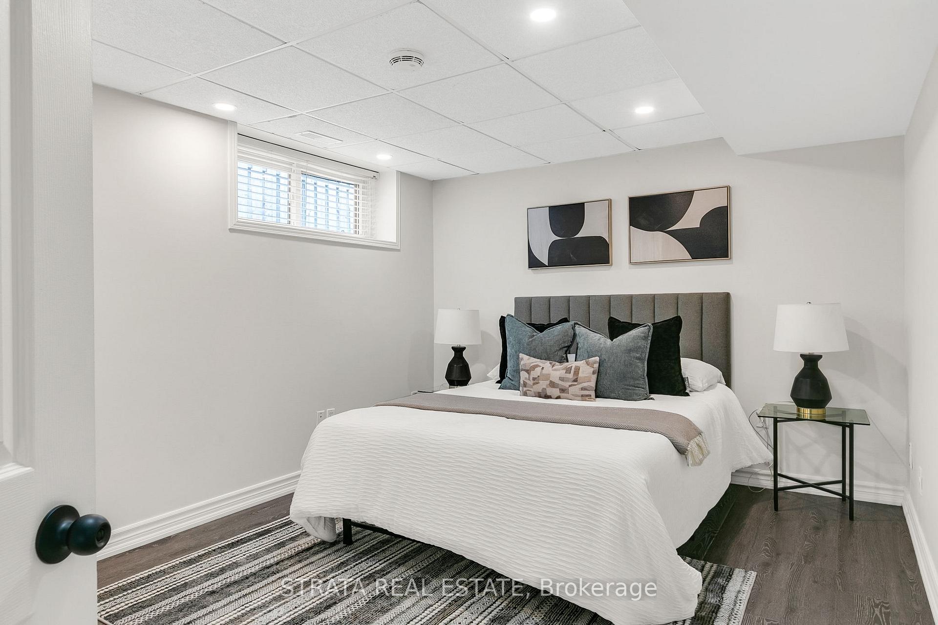 Photo 26 of 294 Bousfield Crescent, Milton, Dorset Park — HOMEH