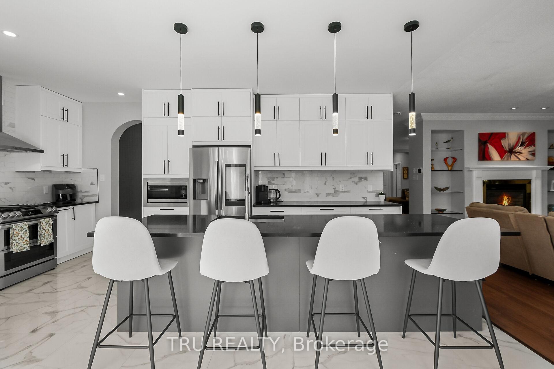 Photo 9 of 306 Dawnlight Street, Ottawa, Avalon East — HOMEH