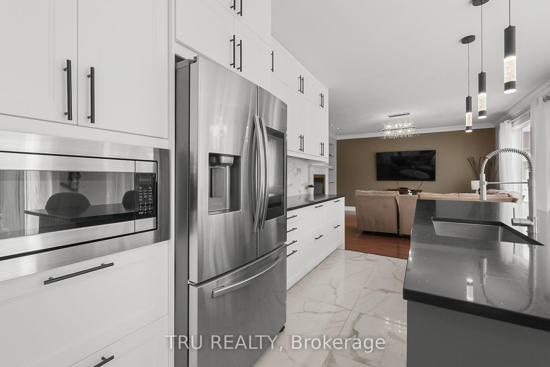 Photo 11 of 306 Dawnlight Street, Ottawa, Avalon East — HOMEH