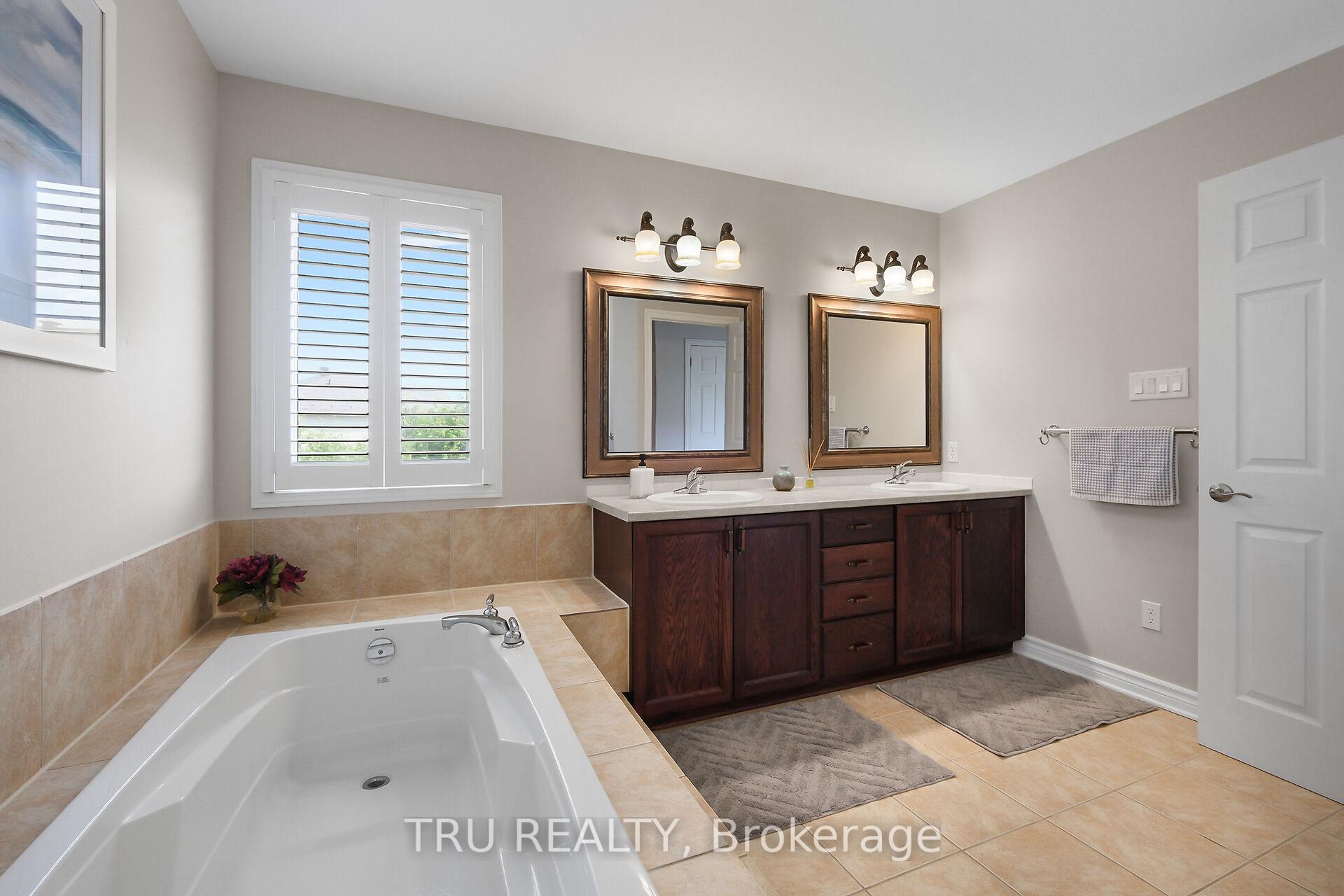 Photo 23 of 306 Dawnlight Street, Ottawa, Avalon East — HOMEH