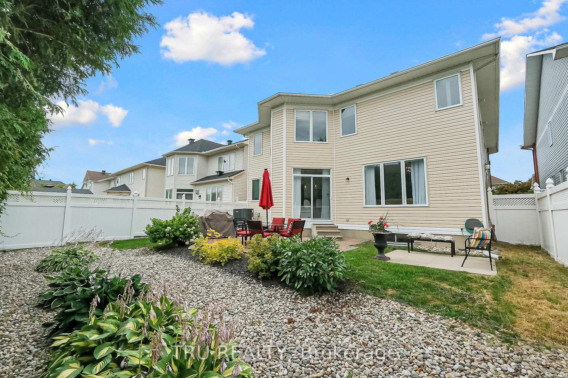 Photo 32 of 306 Dawnlight Street, Ottawa, Avalon East — HOMEH