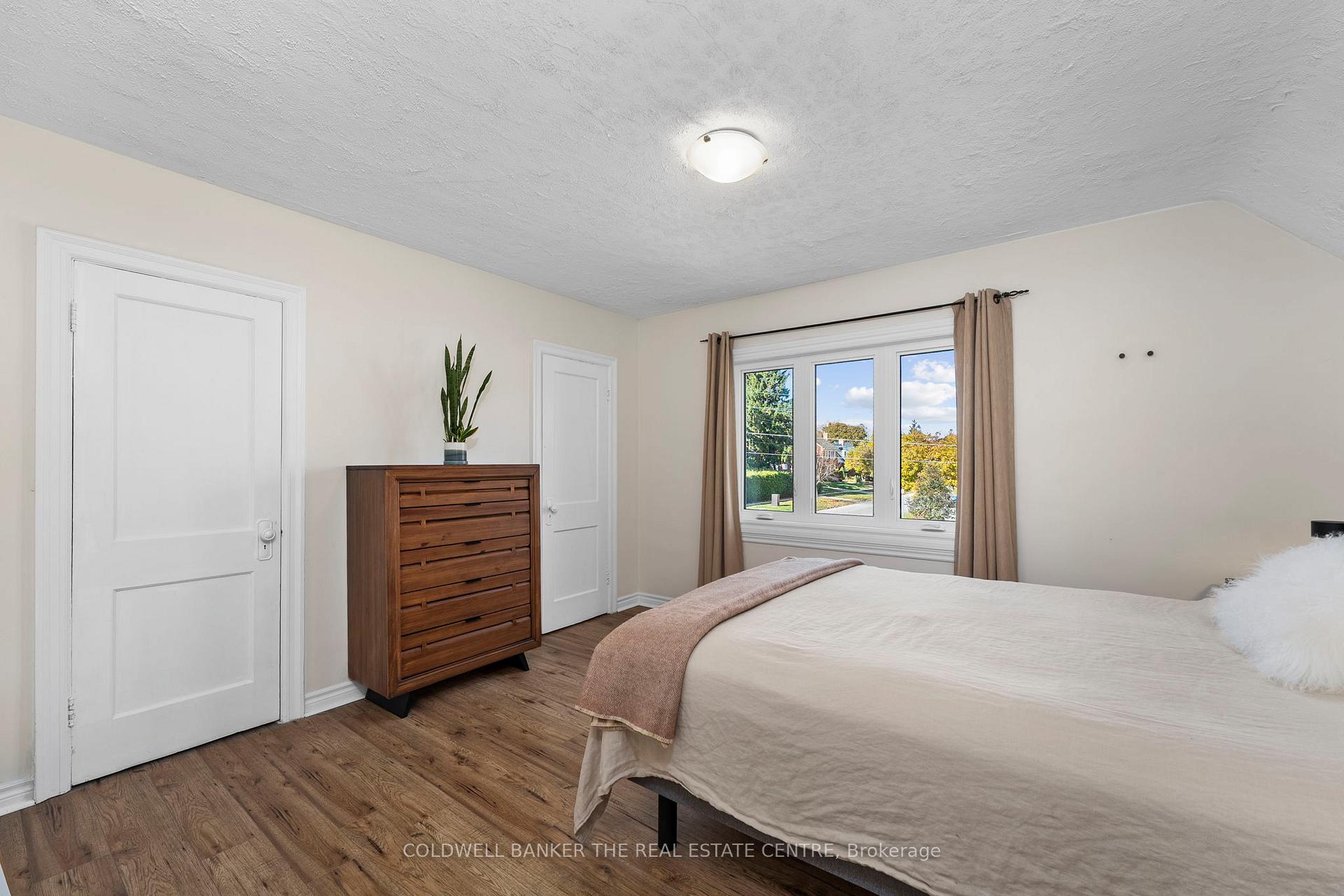 Photo 20 of 105 Hillcroft Street, Oshawa, O'Neill — HOMEH