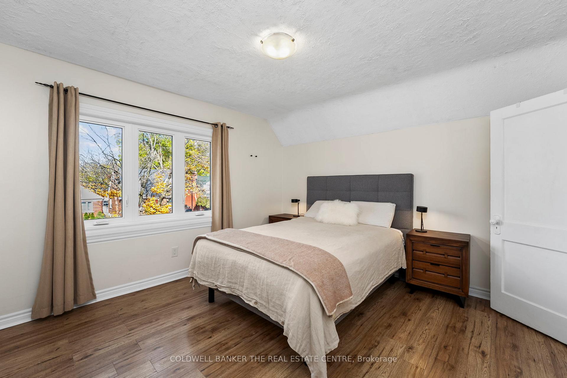 Photo 21 of 105 Hillcroft Street, Oshawa, O'Neill — HOMEH