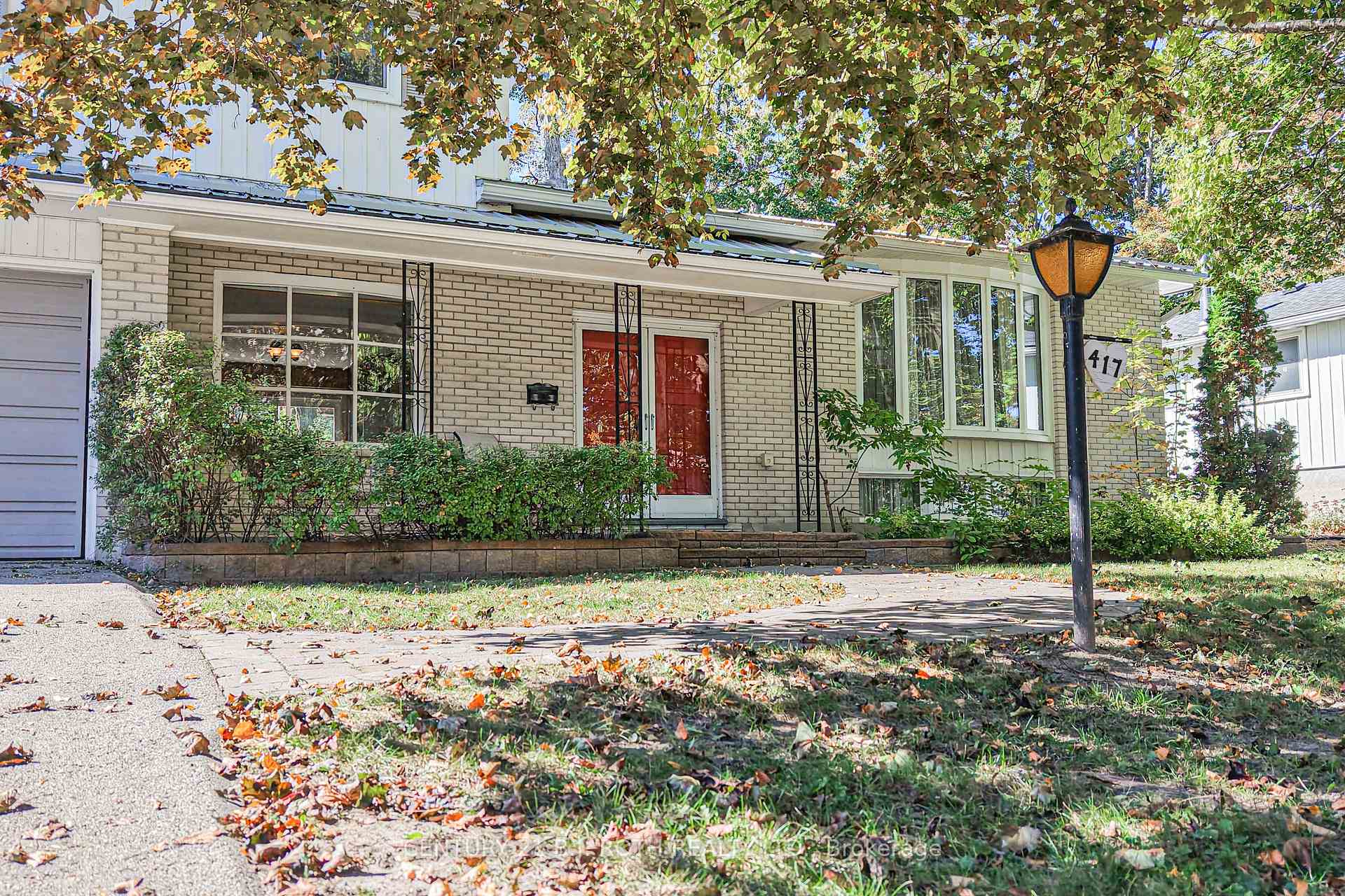 Photo 2 of 417 Harmon Road, Orillia — HOMEH