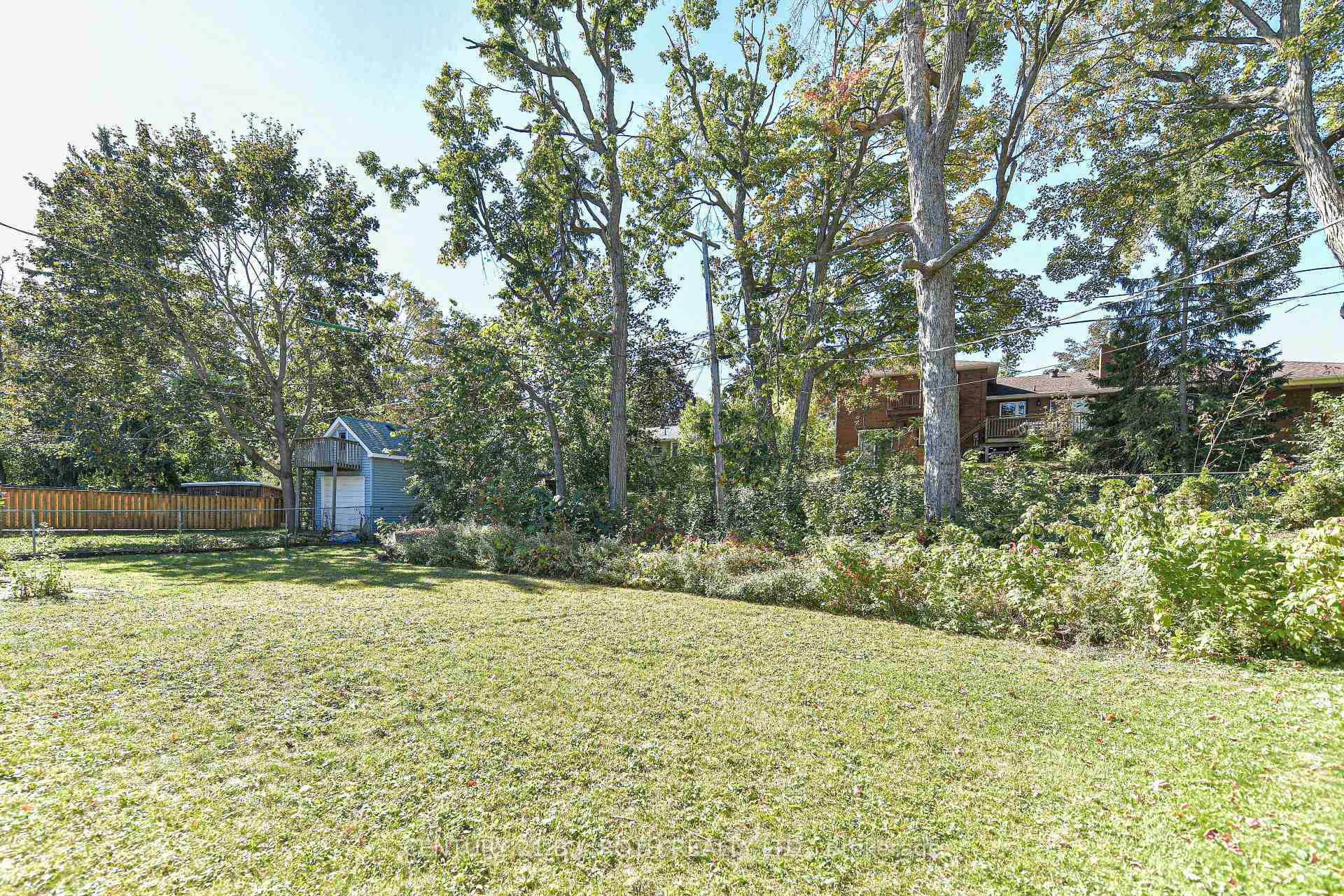 Photo 9 of 417 Harmon Road, Orillia — HOMEH