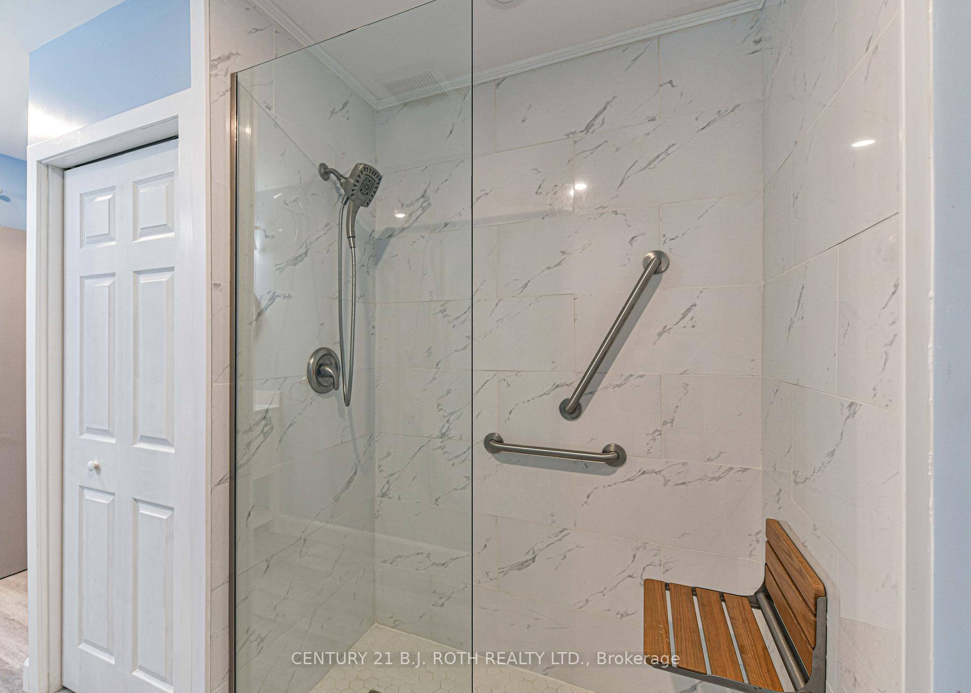 Photo 25 of 417 Harmon Road, Orillia — HOMEH