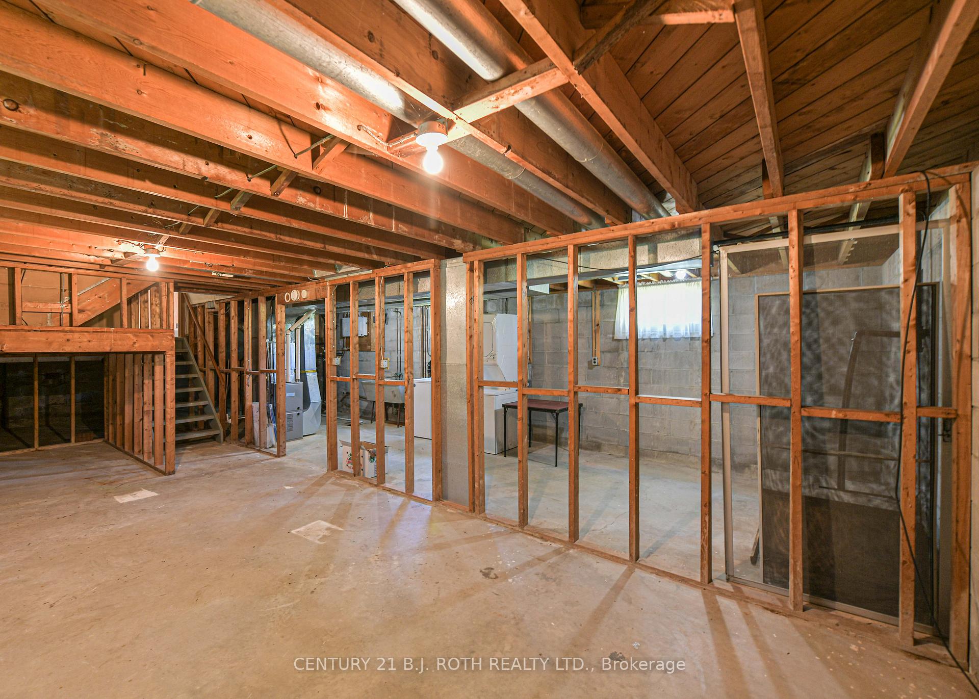Photo 44 of 417 Harmon Road, Orillia — HOMEH