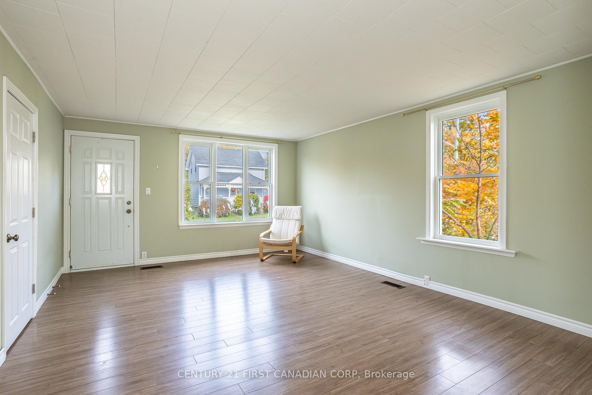 Photo 5 of 165 William Street, North Middlesex, Alisa Craig — HOMEH