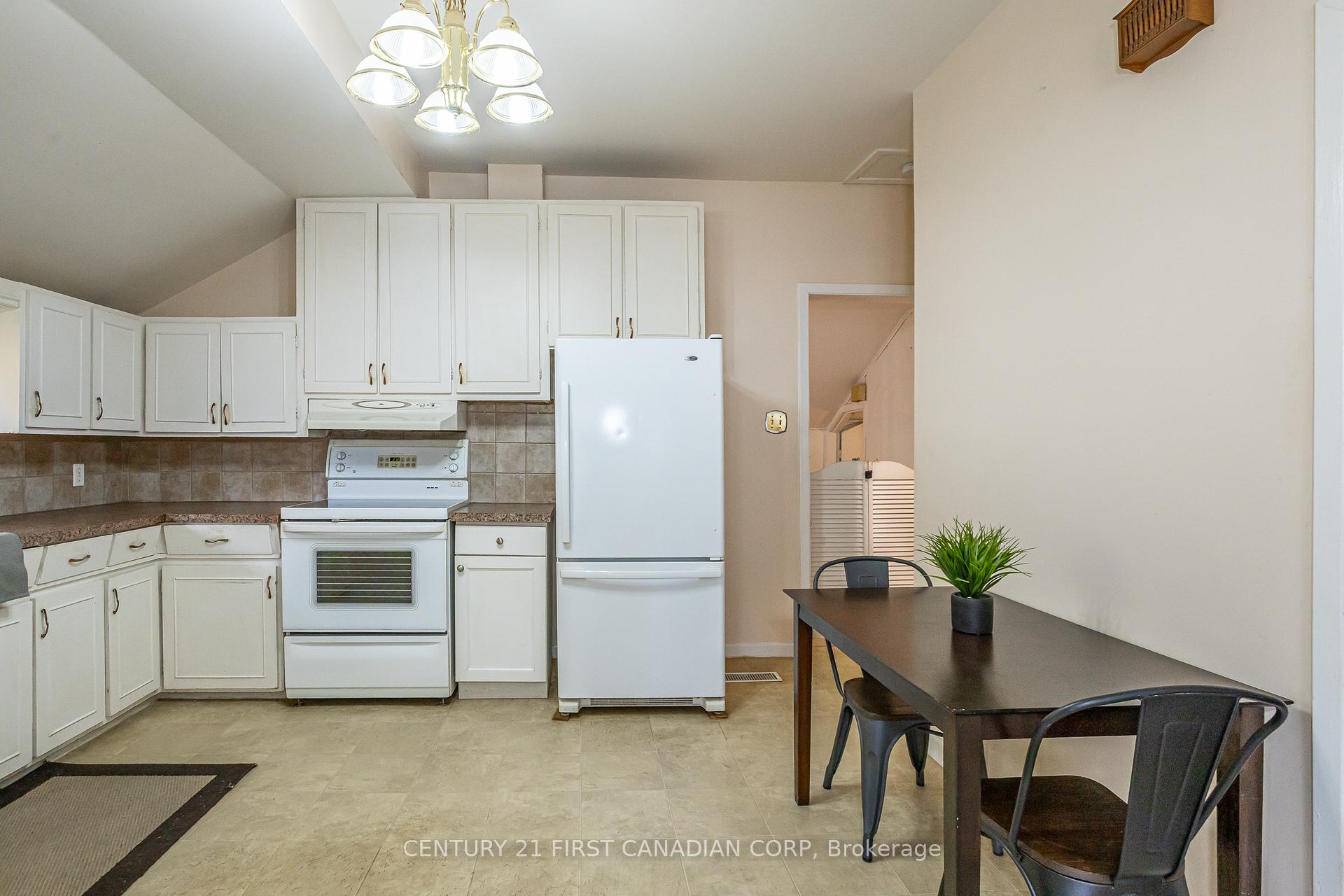 Photo 9 of 165 William Street, North Middlesex, Alisa Craig — HOMEH