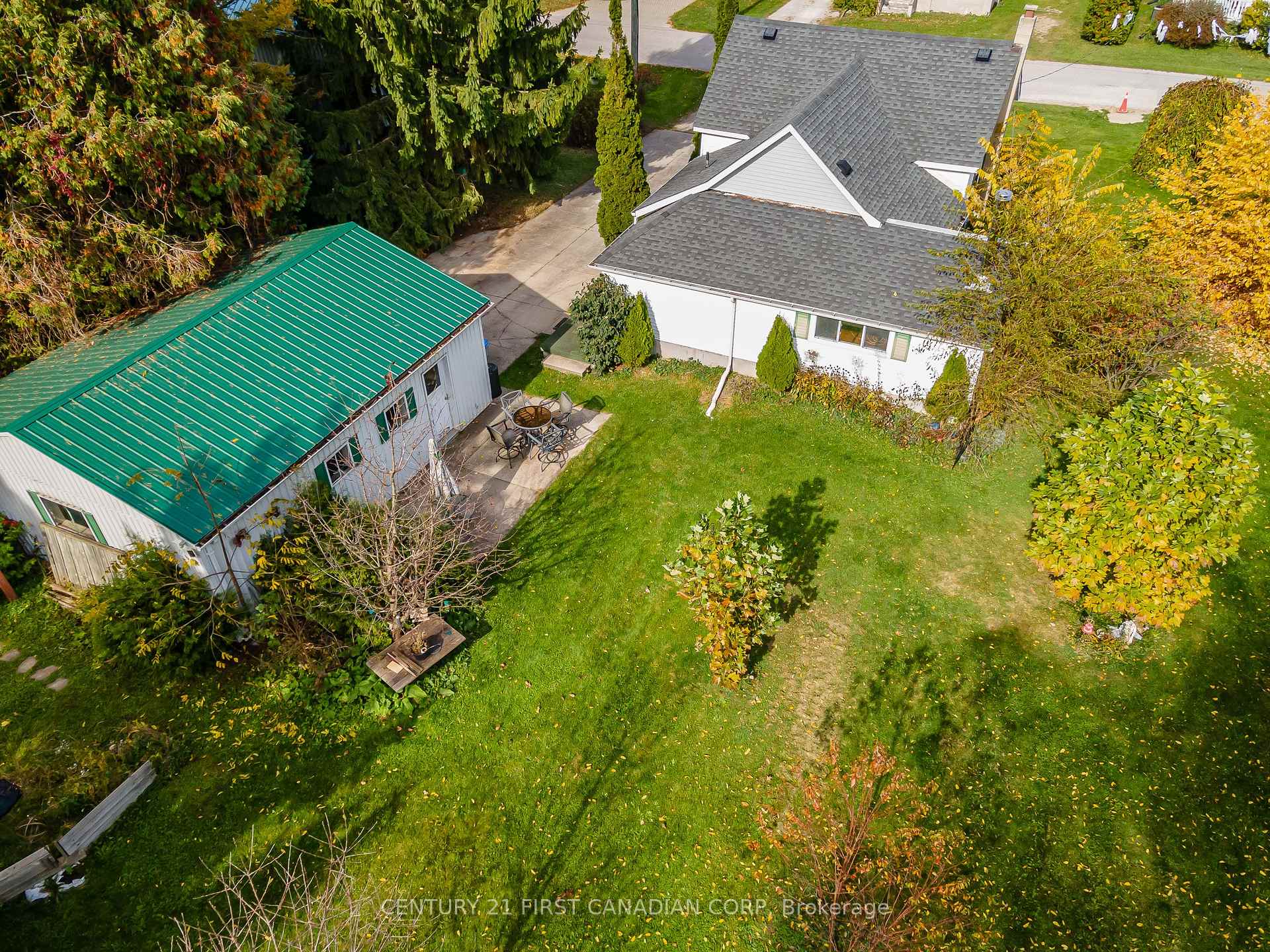 Photo 36 of 165 William Street, North Middlesex, Alisa Craig — HOMEH