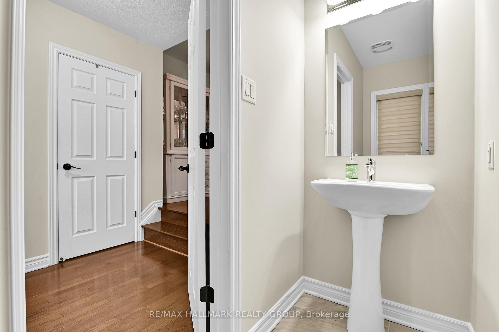 Photo 4 of 6341 Renaud Road, Ottawa, Chapel Hill South - Orleans Village — HOMEH