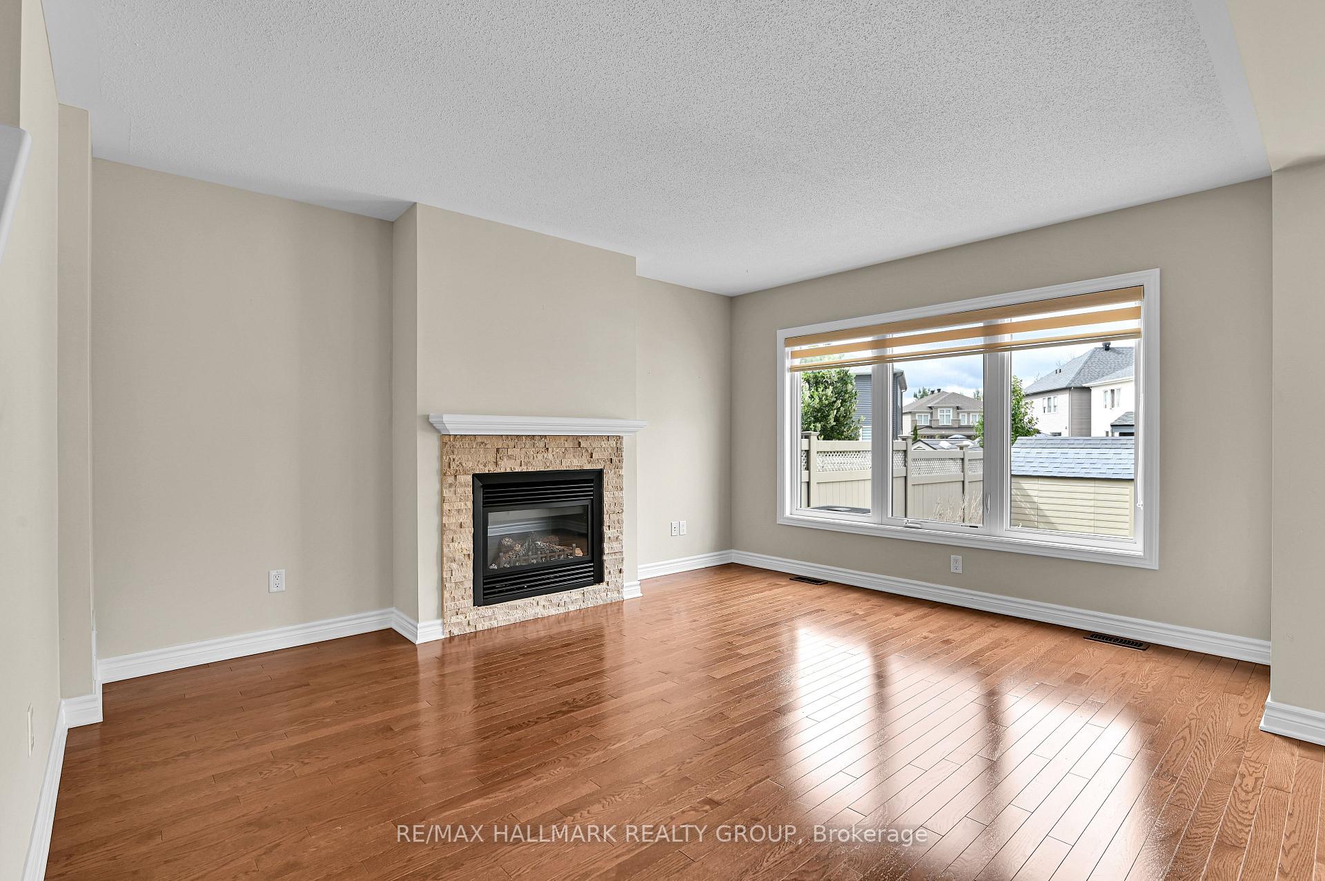 Photo 12 of 6341 Renaud Road, Ottawa, Chapel Hill South - Orleans Village — HOMEH