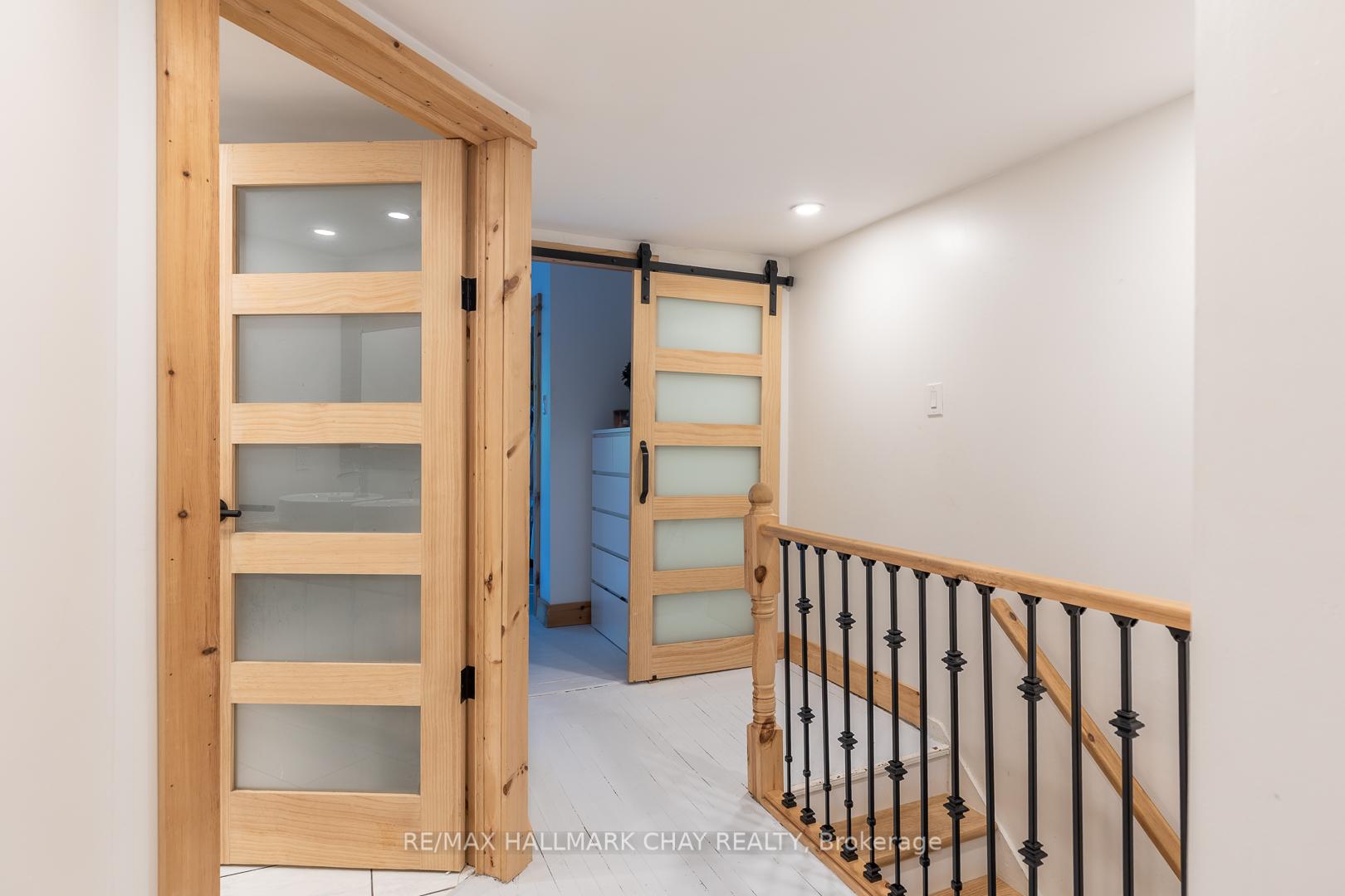 Photo 13 of 109 Borland Street E, Orillia — HOMEH