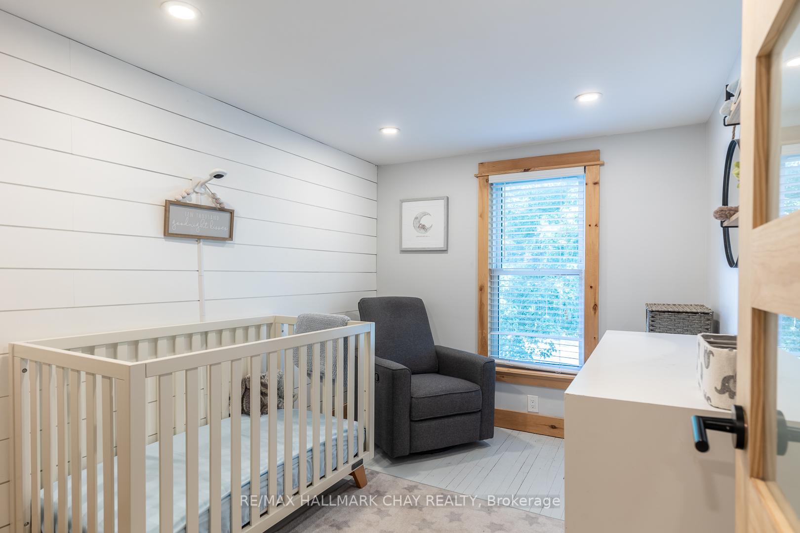 Photo 14 of 109 Borland Street E, Orillia — HOMEH