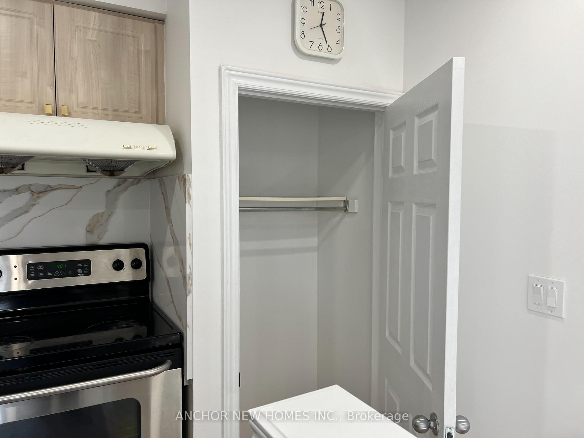 Photo 5 of Unit Coach H, 25 Northvale Rd, Markham, Cornell — HOMEH