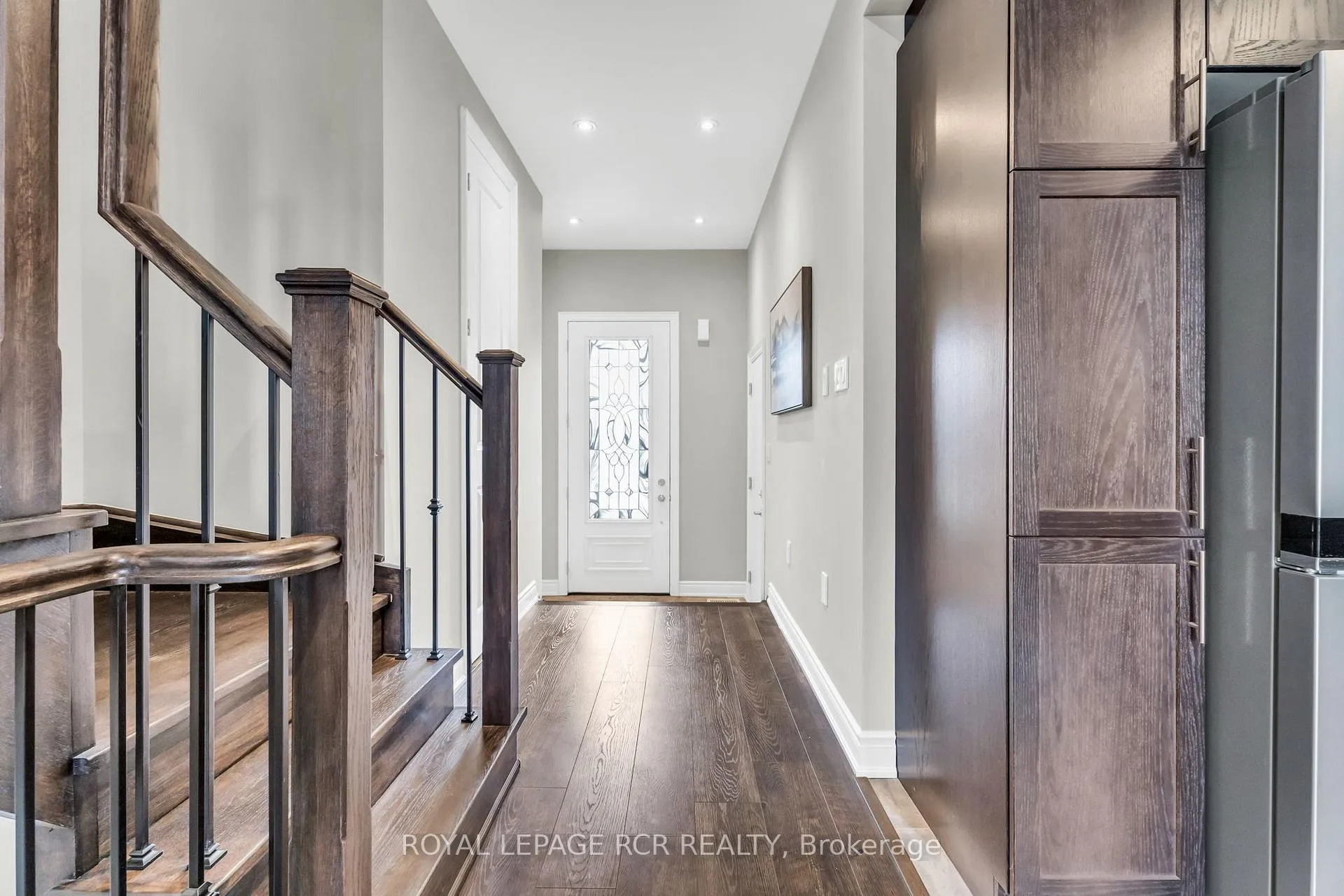 Photo 4 of 215 Walker Boulevard, New Tecumseth, Alliston — HOMEH