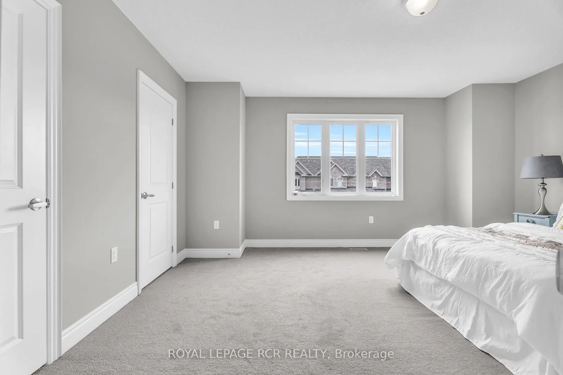 Photo 27 of 215 Walker Boulevard, New Tecumseth, Alliston — HOMEH
