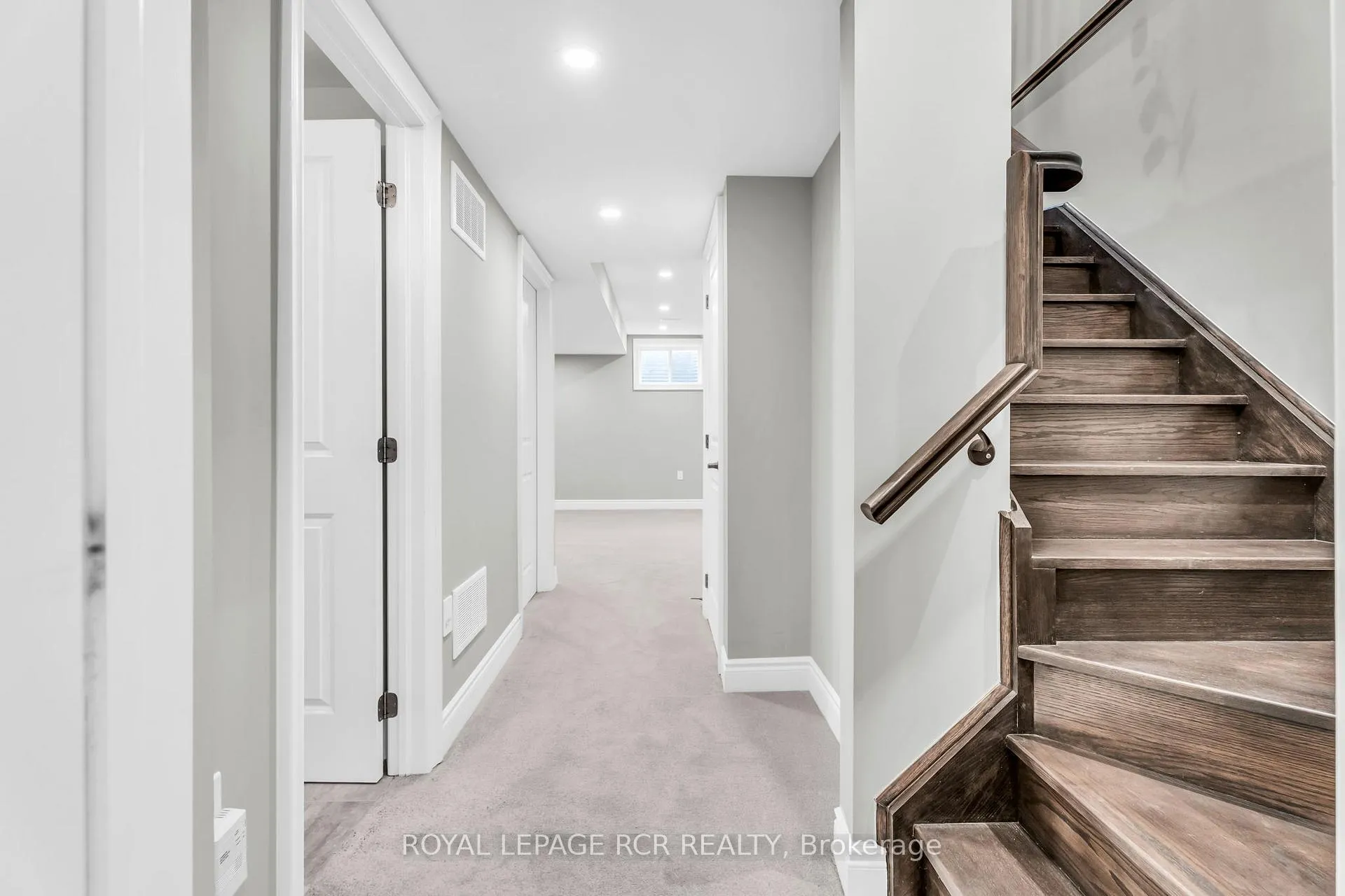 Photo 34 of 215 Walker Boulevard, New Tecumseth, Alliston — HOMEH