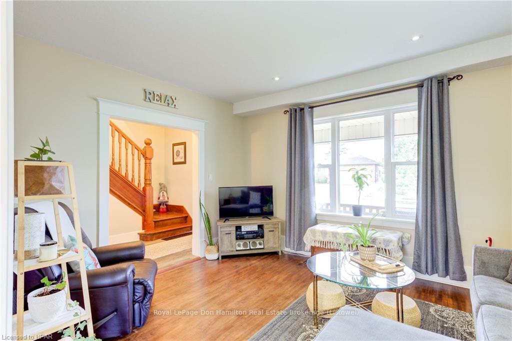 Photo 7 of 465 Albert Avenue N, North Perth, Listowel — HOMEH