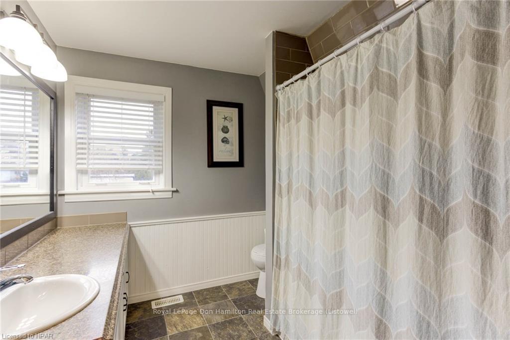 Photo 22 of 465 Albert Avenue N, North Perth, Listowel — HOMEH