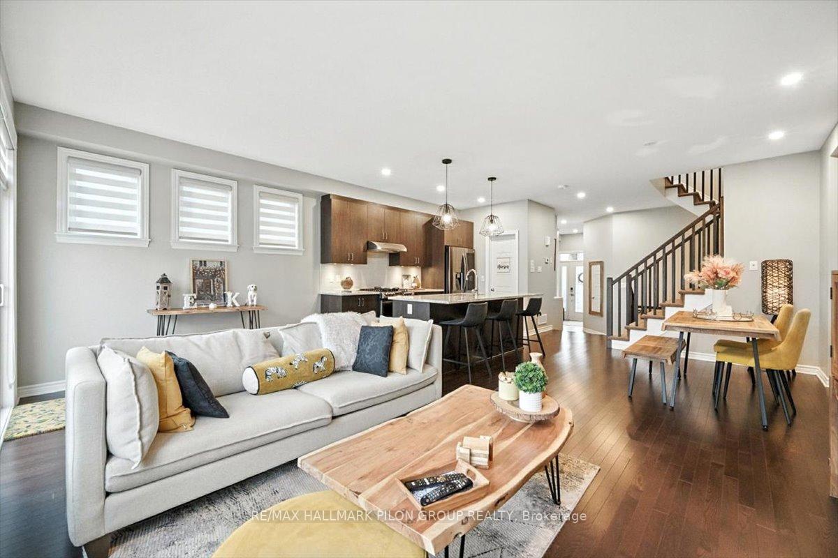 Photo 9 of 943 Geographe Terrace, Ottawa, Camelot — HOMEH