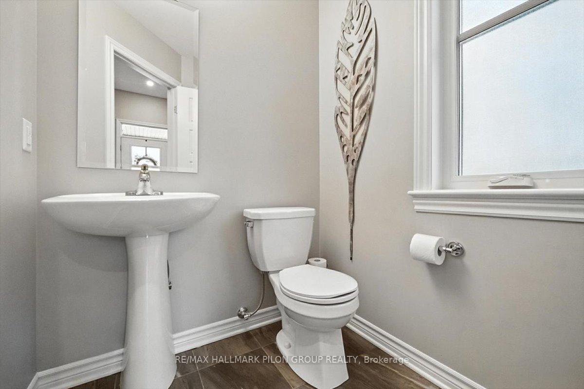 Photo 11 of 943 Geographe Terrace, Ottawa, Camelot — HOMEH
