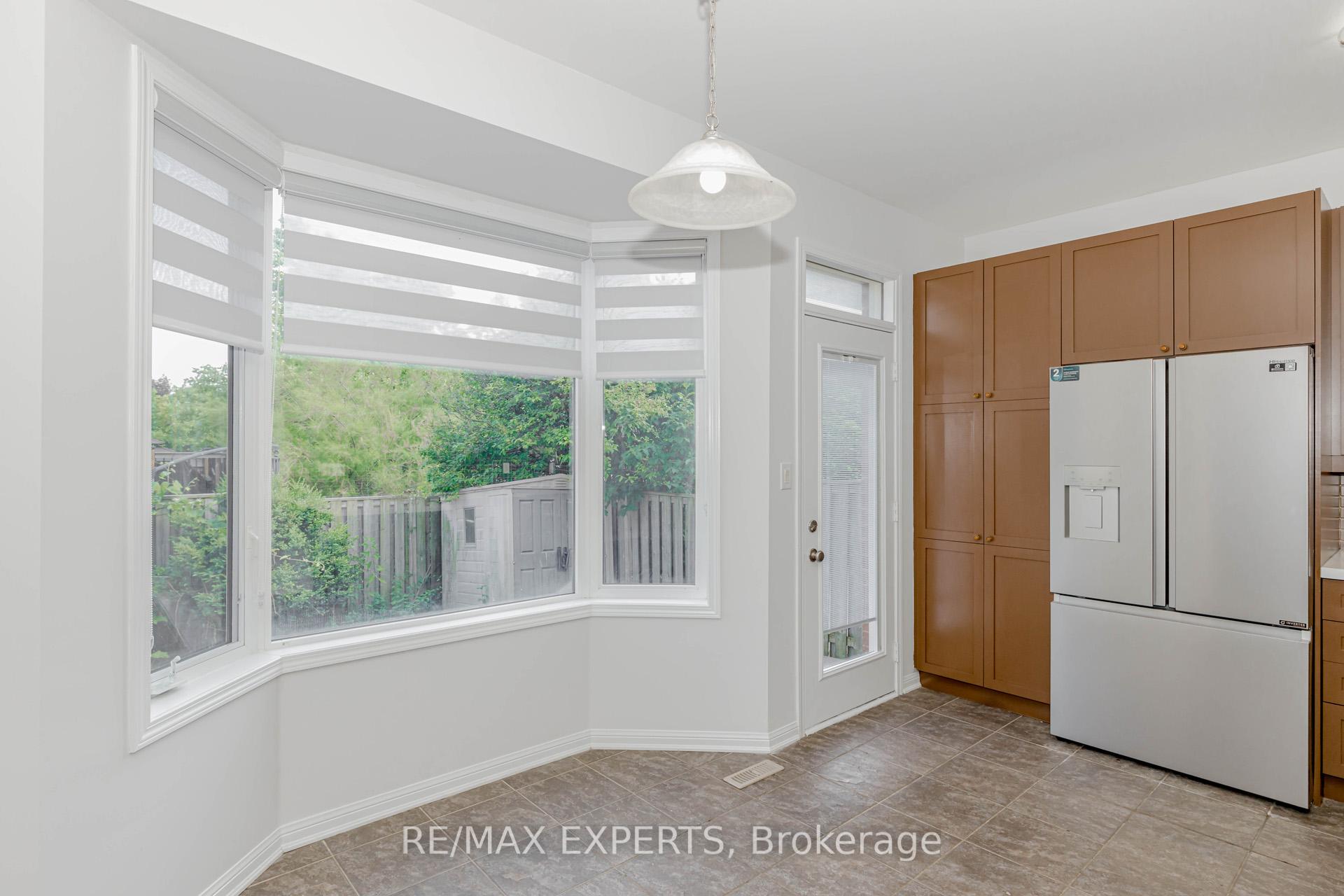Photo 7 of 589 Hood Terrace, Milton, Coates — HOMEH