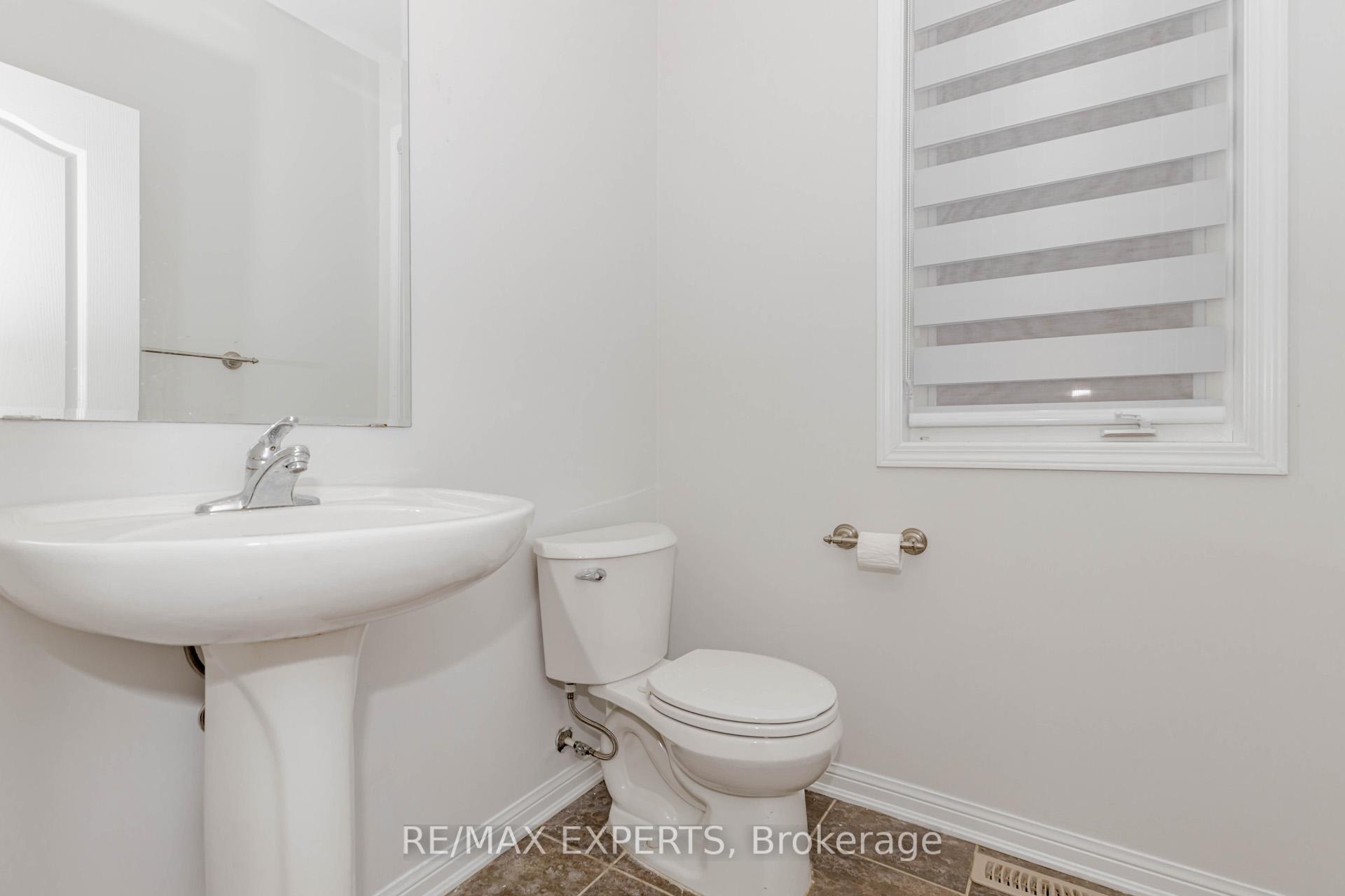 Photo 12 of 589 Hood Terrace, Milton, Coates — HOMEH