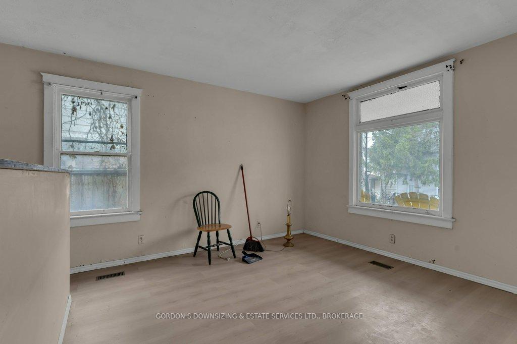 Photo 6 of 184 Montreal Street, Kingston, East of Sir John A. Blvd — HOMEH