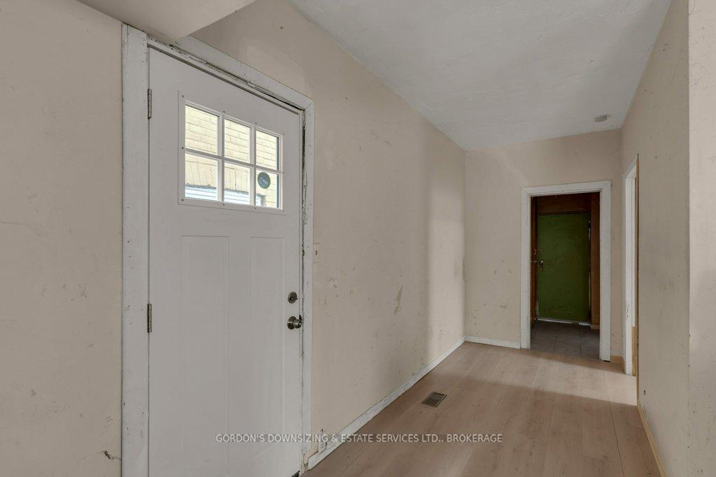 Photo 10 of 184 Montreal Street, Kingston, East of Sir John A. Blvd — HOMEH