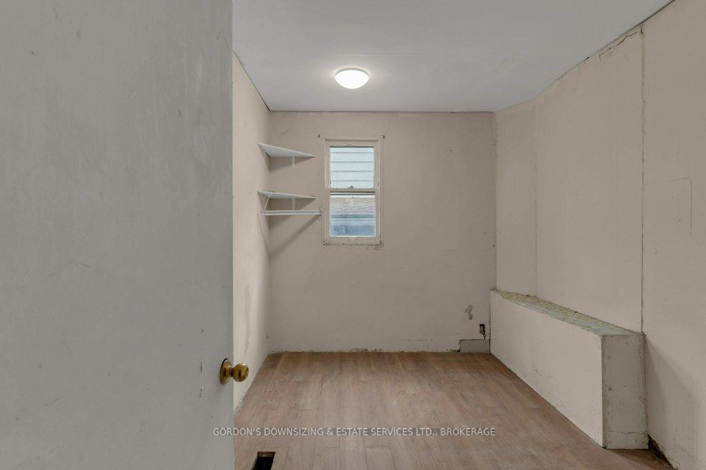 Photo 11 of 184 Montreal Street, Kingston, East of Sir John A. Blvd — HOMEH