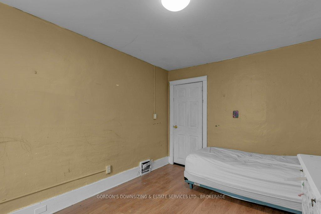 Photo 27 of 184 Montreal Street, Kingston, East of Sir John A. Blvd — HOMEH