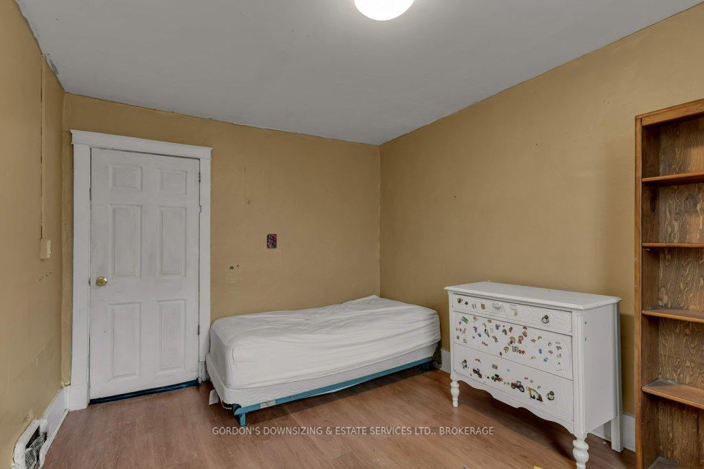 Photo 28 of 184 Montreal Street, Kingston, East of Sir John A. Blvd — HOMEH