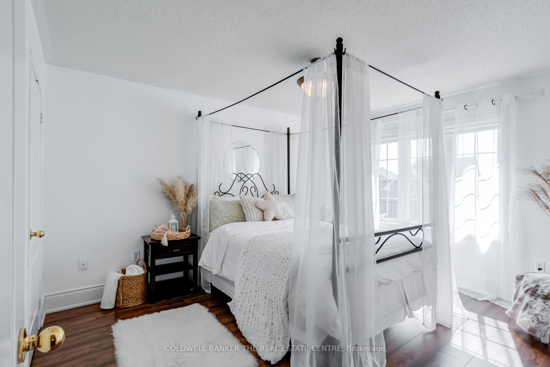 Photo 38 of 129 Foxtail Ridge, Newmarket, Armitage — HOMEH