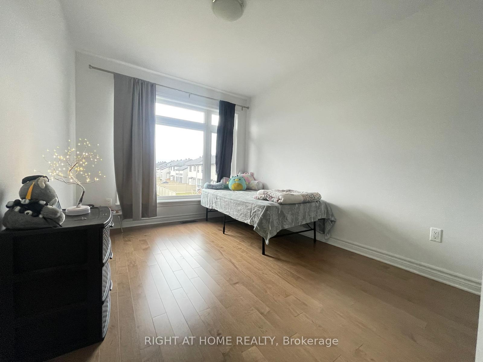 Photo 13 of 405 Cornice Street, Ottawa, Mer Bleue/Bradley Estates/Anderson Park — HOMEH