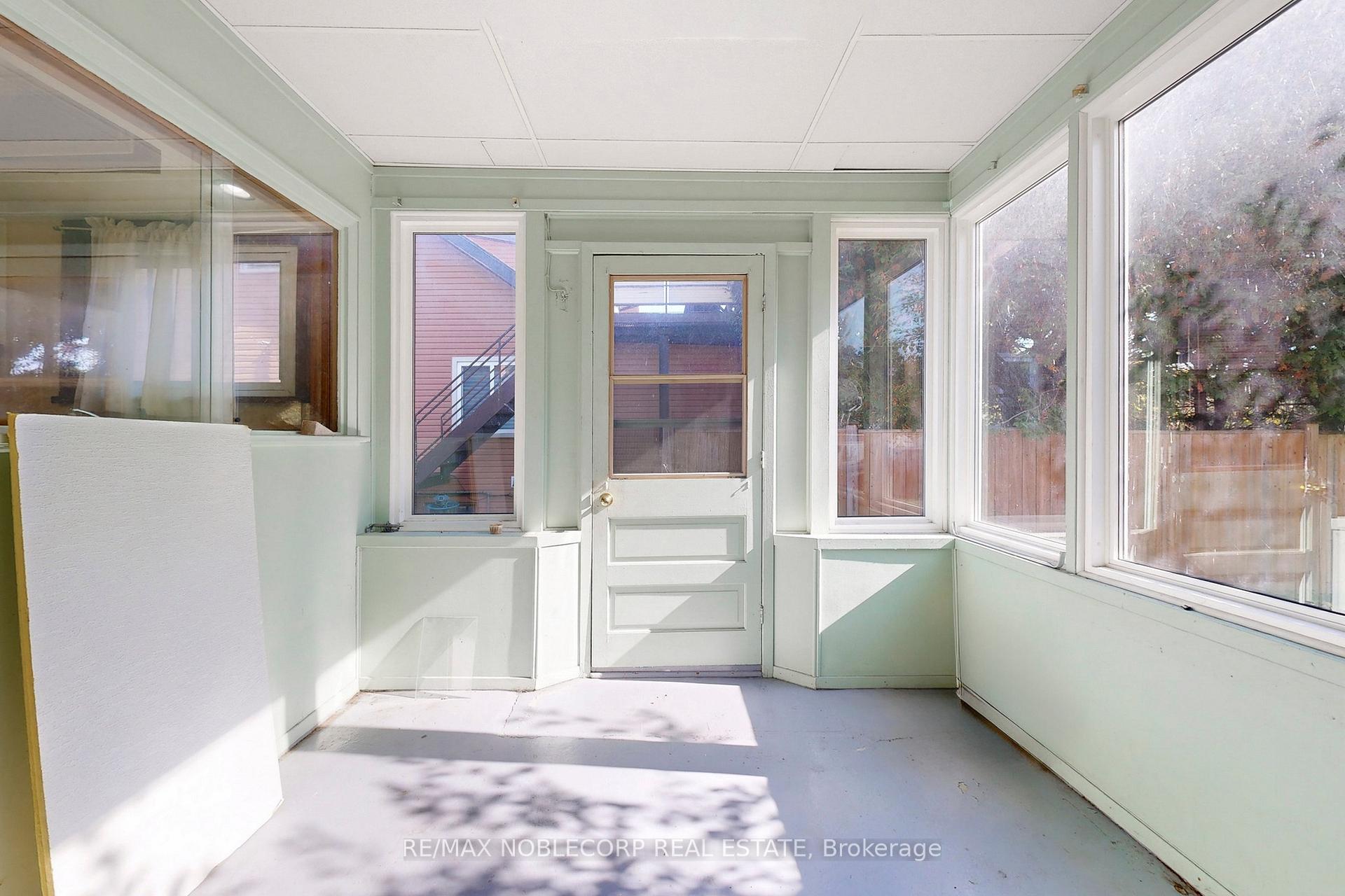 Photo 34 of 51 Simcoe Street, Orillia — HOMEH