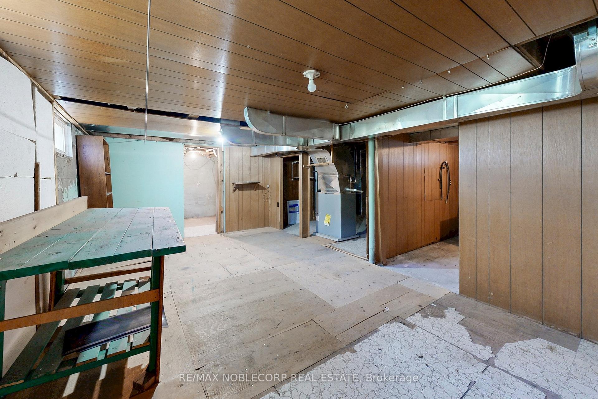 Photo 47 of 51 Simcoe Street, Orillia — HOMEH