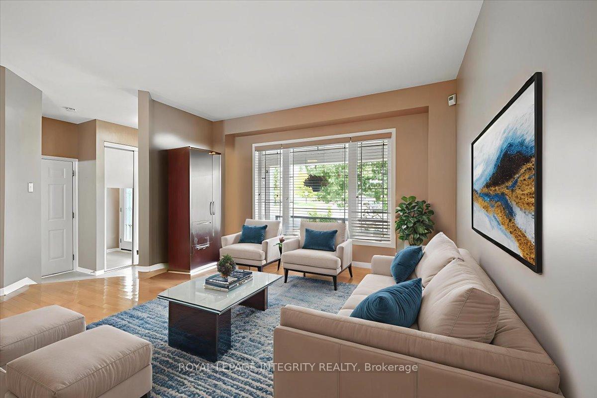 Photo 7 of 636 Aquaview Drive, Ottawa, Avalon East — HOMEH