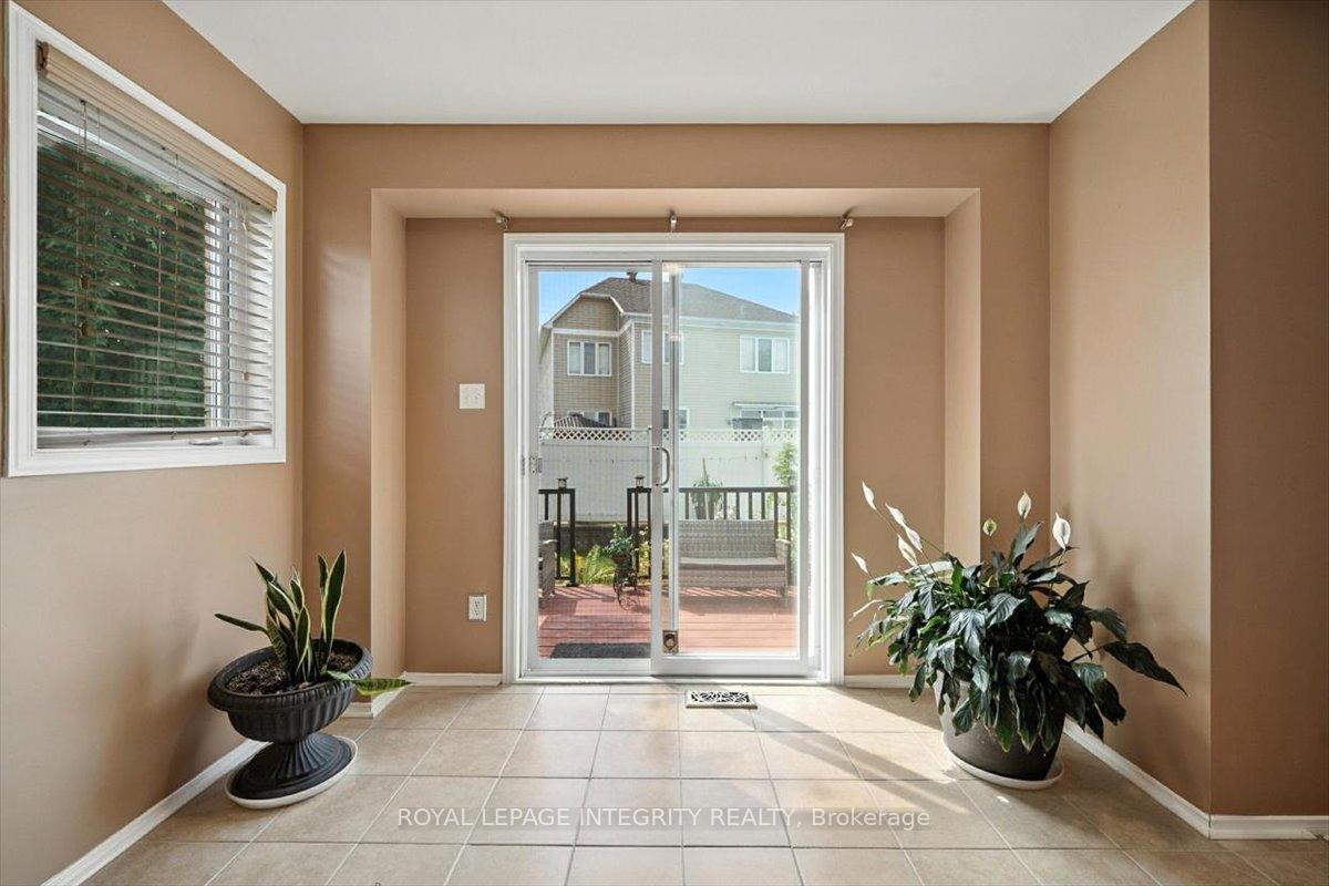Photo 19 of 636 Aquaview Drive, Ottawa, Avalon East — HOMEH