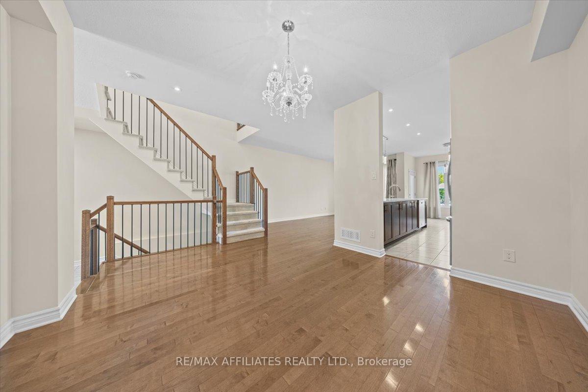 Photo 9 of 342 Melodie Street, Ottawa, Mer Bleue/Bradley Estates/Anderson Park — HOMEH