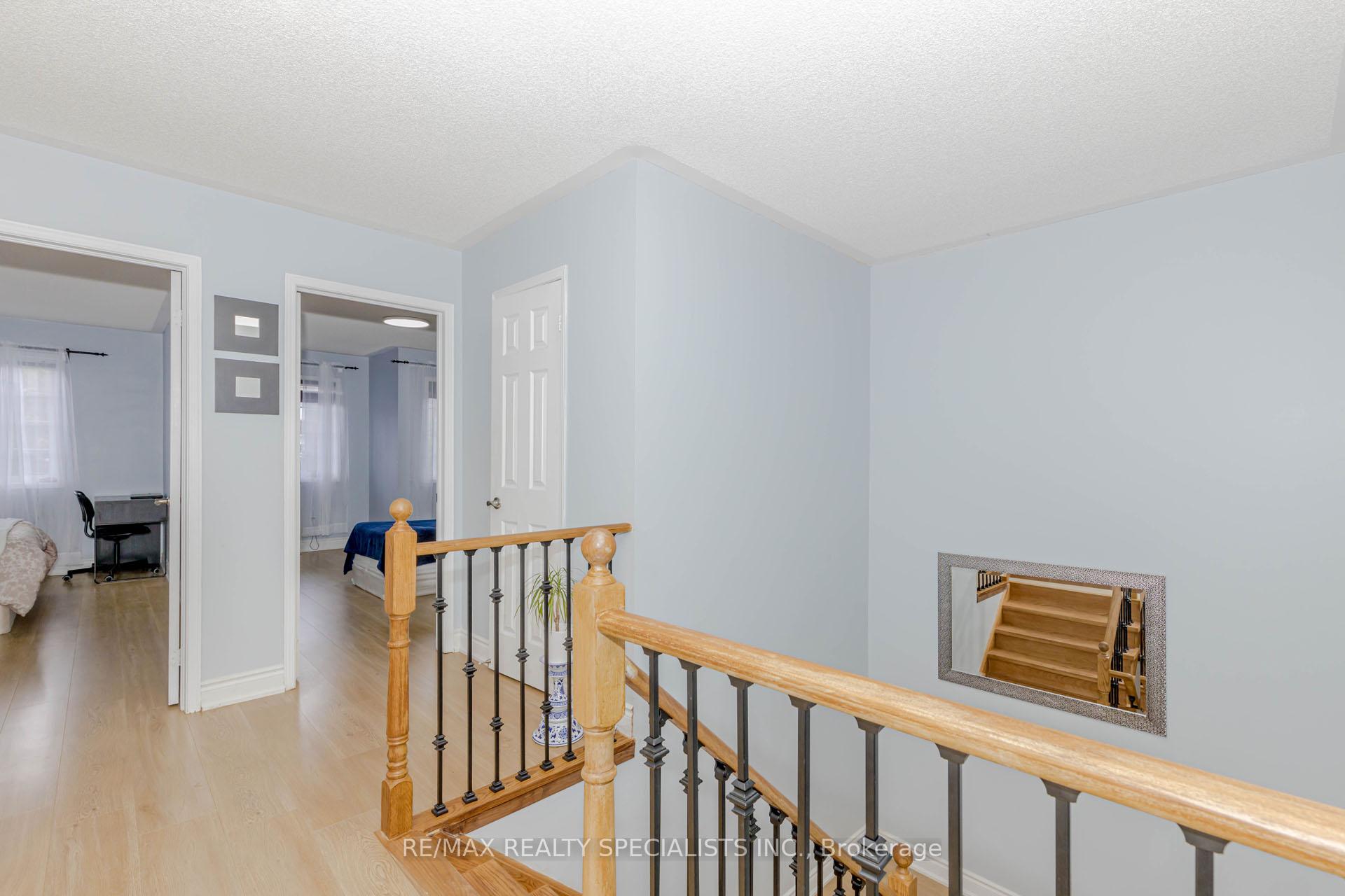 Photo 32 of 1242 Mowat Lane, Milton, Dempsey — HOMEH