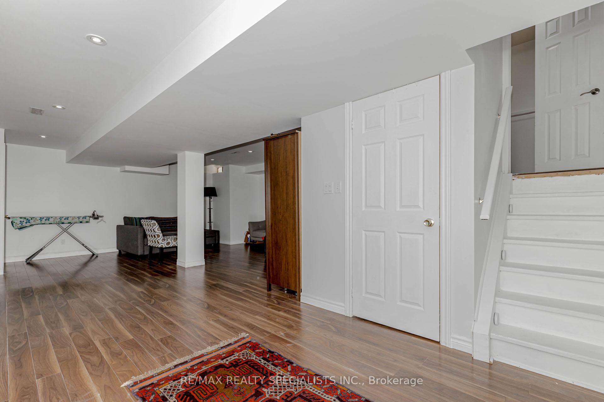 Photo 22 of 1242 Mowat Lane, Milton, Dempsey — HOMEH