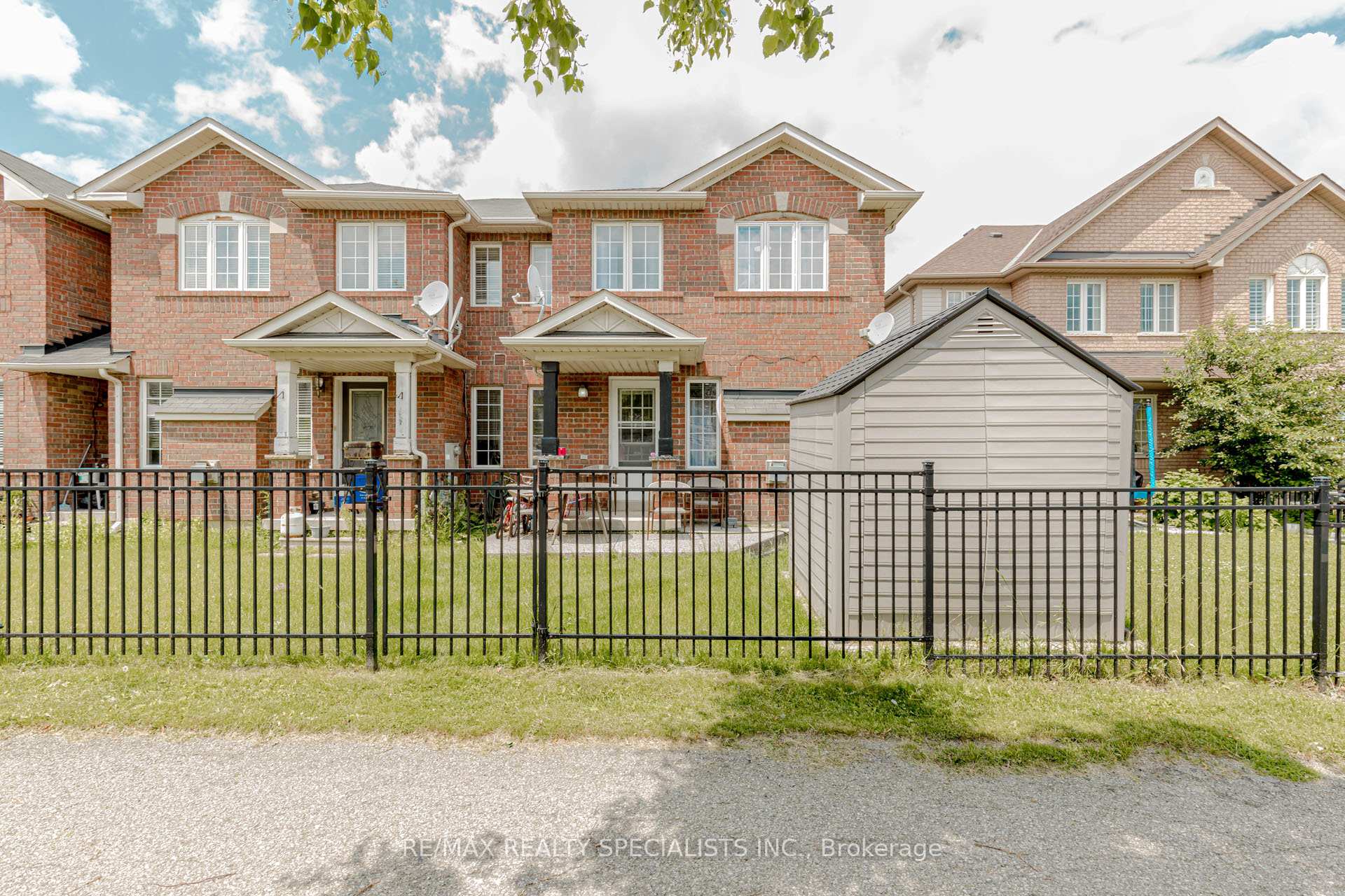 Photo 26 of 1242 Mowat Lane, Milton, Dempsey — HOMEH