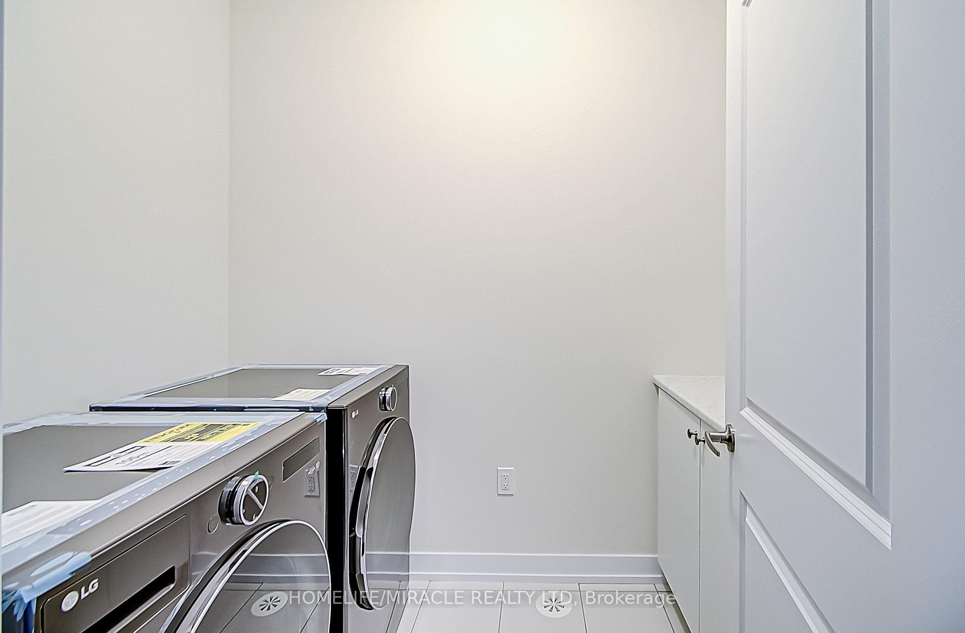 Photo 22 of 3133 Meadowridge Drive, Oakville, Joshua Meadows — HOMEH