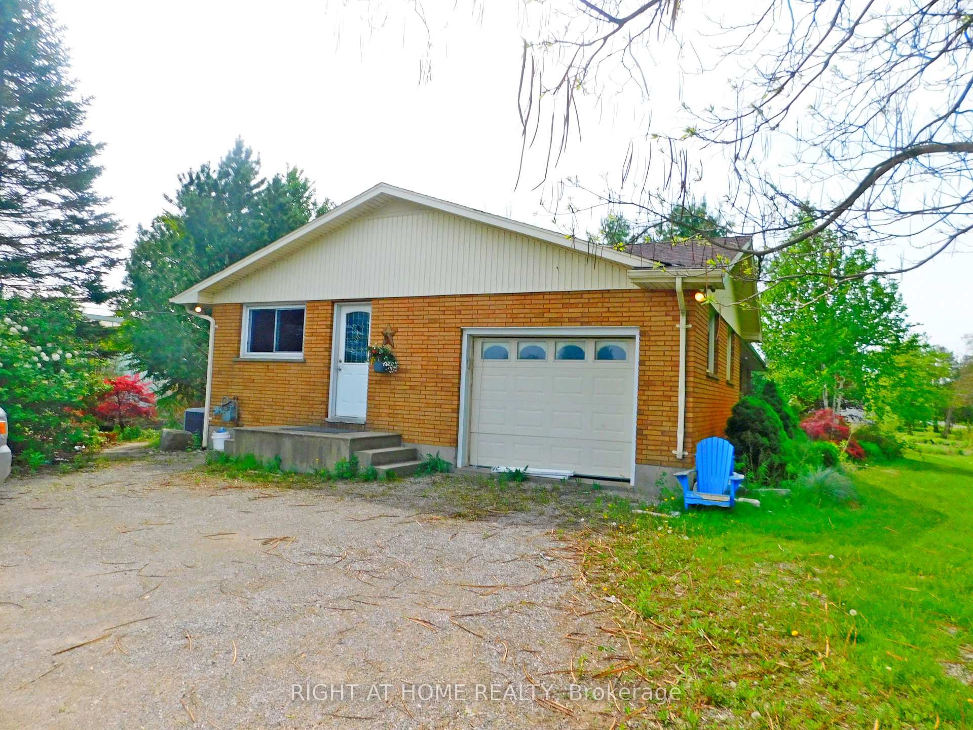 Photo 10 of 2492 Highway 24, Norfolk, Townsend — HOMEH