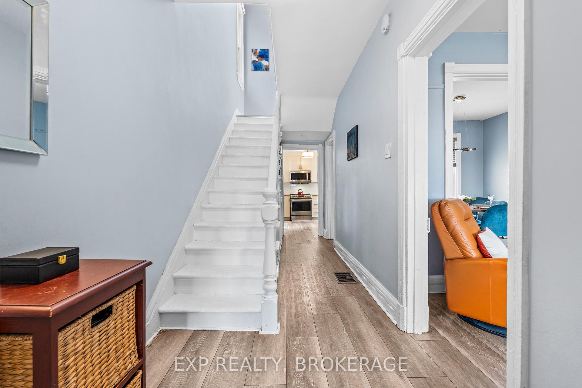 Photo 5 of 210 Rideau Street, Kingston, East of Sir John A. Blvd — HOMEH
