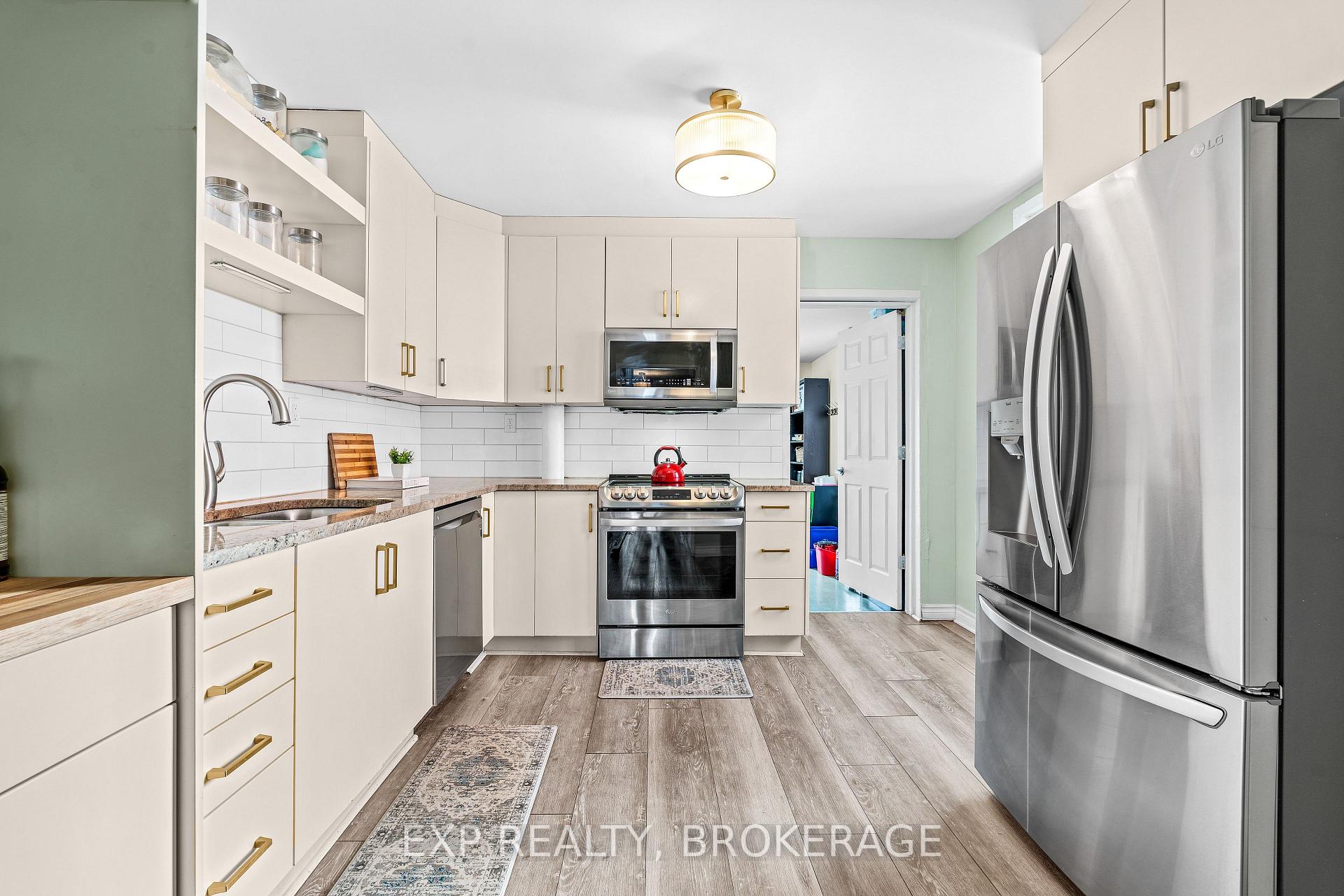 Photo 17 of 210 Rideau Street, Kingston, East of Sir John A. Blvd — HOMEH